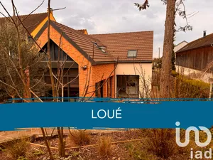 Traditional house in Médan (78670)