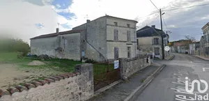 House at Authon-Ébéon (17770)