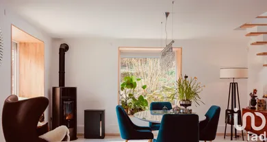 Maison à Saint-Genis-les-Ollières (69290)