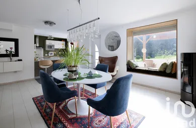 Maison à Saint-Genis-les-Ollières (69290)