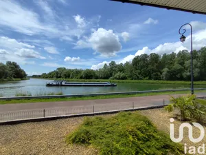 Pavillon à Pont-l'Évêque (60400)