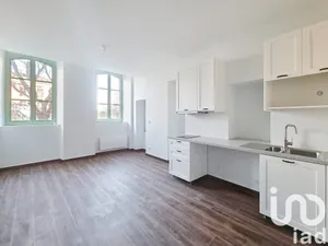 Apartment in Lombez (32220)