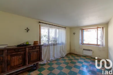 Apartment at Montigny-sur-Loing (77690)