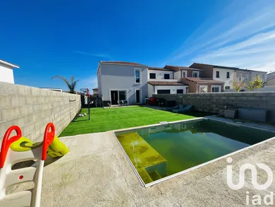 Pavillon à Montblanc (34290)