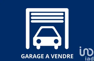Parking at Six-Fours-les-Plages (83140)