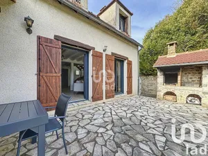 Traditional house at D'Huison-Longueville (91590)