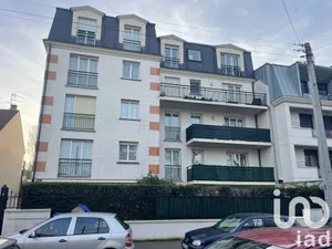 Apartment in Le Raincy (93340)