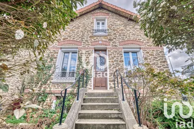Maison à Vaires-sur-Marne (77360)