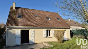 Traditional house at Vaux-le-Pénil (77000)