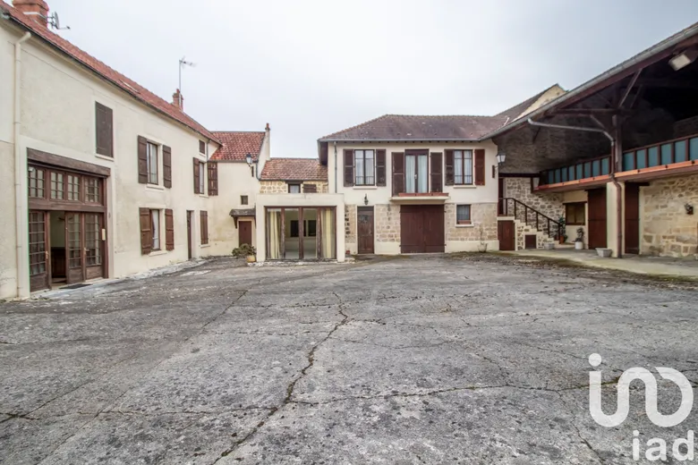 Maison 10 pièces 313 m² · à Vauréal · 313 m² · 649 000 €