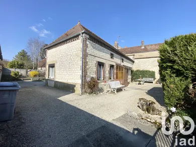 House at Auxon (10130)