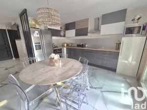 Appartement à Cran-Gevrier (74960)