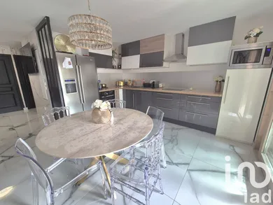 Apartment at Cran-Gevrier (74960)