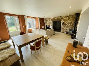 Maison de campagne à Tresboeuf (35320)