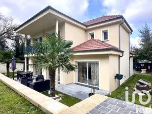 House at Montmorency (95160)