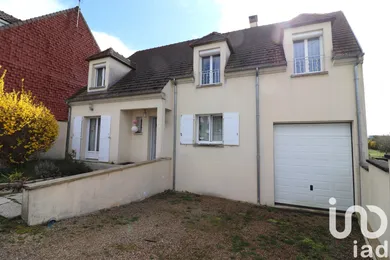 Maison traditionnelle à Vernou-la-Celle-sur-Seine (77670)