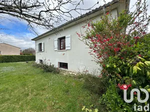 House at Pujols (47300)