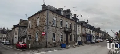 House at Saint-James (50240)