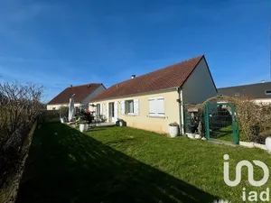 Maison traditionnelle à Chanteau (45400)