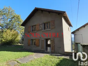 Maison de village à Arlanc (63220)