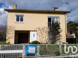 Traditional house at Villeneuve-Tolosane (31270)