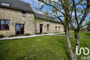 Longere in Lalleu (35320)