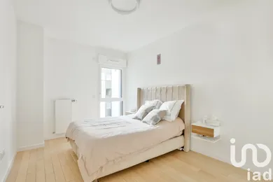 Apartment at Clichy (92110)