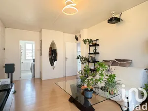 Apartment at Bobigny (93000)