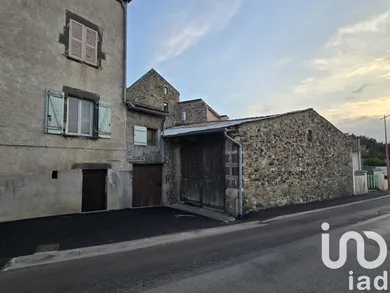 Maison de village à Saint-Georges-sur-Allier (63800)