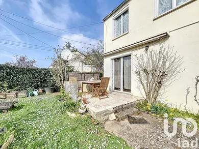 Maison de ville à Verneuil-sur-Seine (78480)