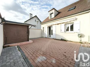 Apartment at Le Plessis-Belleville (60330)