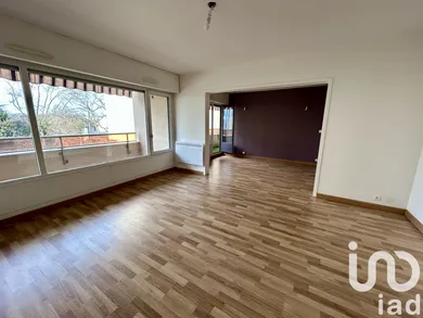 Apartment at Chelles (77500)