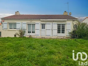 House at La Chaize-Giraud (85220)