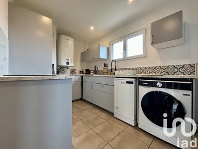 Apartment at Marseille (13008) — 6/13