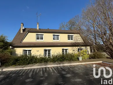 Maison traditionnelle à Domont (95330)