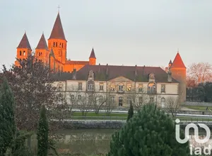 Apartment at Paray-le-Monial (71600)