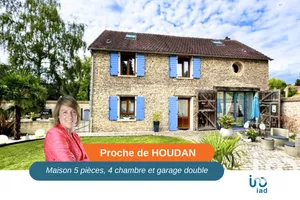 House at Houdan (78550)