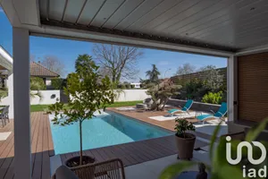 Maison à Pau (64000)