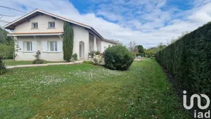 Maison traditionnelle à Parempuyre (33290)