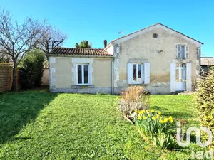 Maison de village à Segonzac (16130)