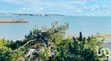 House at Royan (17200)