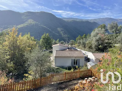 Maison traditionnelle à Pierrefeu (06910)