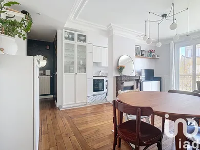 Apartment at Bois-Colombes (92270)