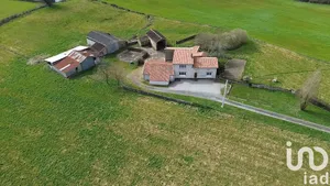 Ferme à Parthenay (79200)