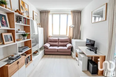 Apartment at Les Pavillons-sous-Bois (93320)