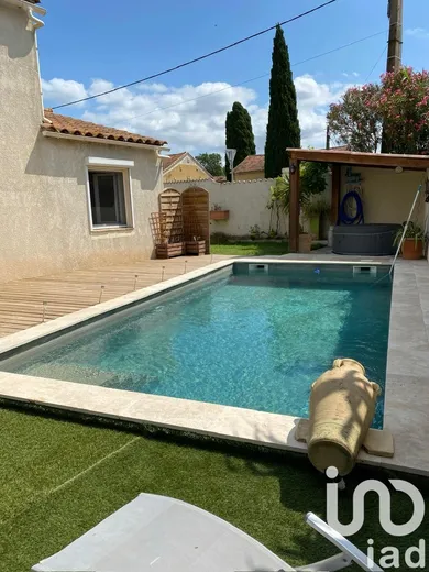 Maison traditionnelle à Beaucaire (30300)