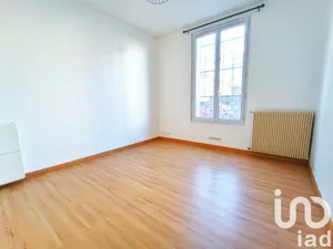 Apartment at Gennevilliers (92230)
