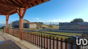 Maison de village à Tiranges (43530)