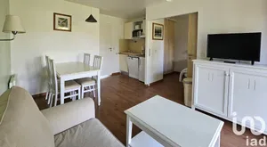 Appartement à Parentis-en-Born (40160)