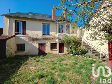 Traditional house in Gien (45500)